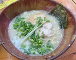 鶏白湯らーめん鶏寅