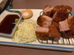 RESTAURANT MAMA.