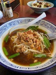 本格中華一心
