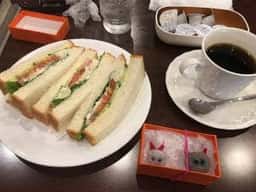 喫茶室ルノアール 新宿明治通り店