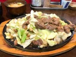 博多スタミナ焼肉鉄板男児