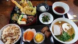 御食事処 里
