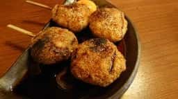炭火塩焼鶏 たまい