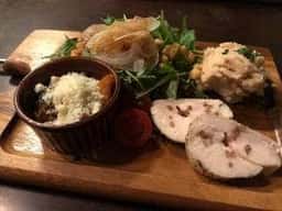 パスタ食堂 アントロワ