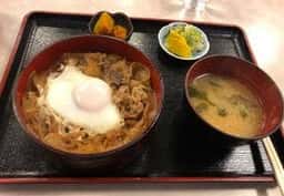 あだちや