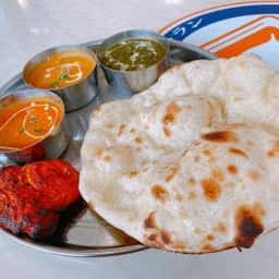 シリスティパレス