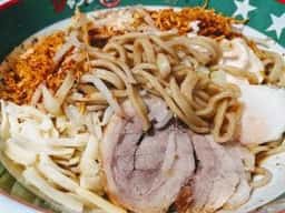 ジャンクガレッジ しらこばと公園前店