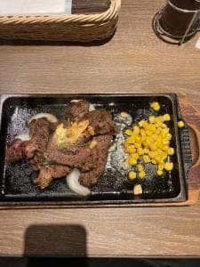 炭焼ステーキ BEEF IMPACT 平岡店