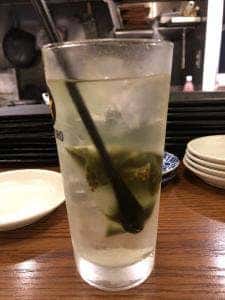 鷹呑メ