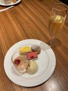 オールデイダイニング THE TABLE