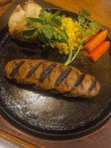 ハンバーグ専門店 イズツヤ