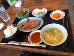 炭火焼肉 萬まる 西条店