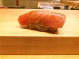 鮨 まつやま