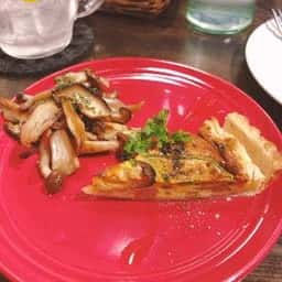 オリーブオイルとチーズのお店 LUCIO