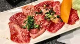 炭火焼肉 梨洞