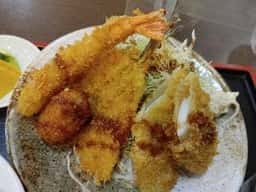 日の出屋