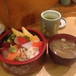 亀七鮨
