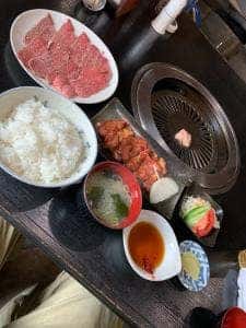 遊美館
