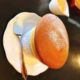 六盛 スフレ・カフェコーナー 茶庭