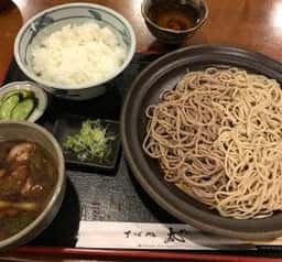 丸八