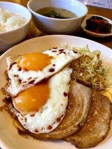 炭火焼きホルモンまんてん 新宿西口店