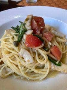 タベルナ サクライ