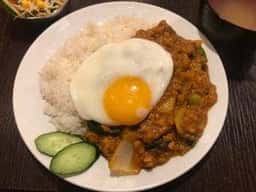 アジアン料理 サイリ