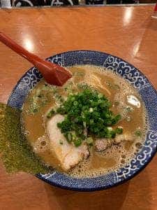 博多ラーメン 鶴亀堂 緑神の倉店