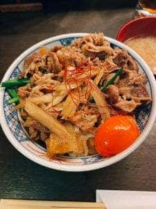 梅田ホルモン堂 くろちゃん