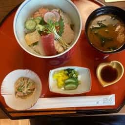 カフェはまひるがお