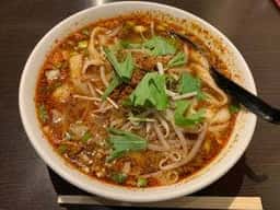 台湾料理 美膳房 刀削麺