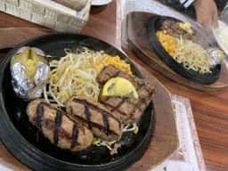 センターリバー浜線店