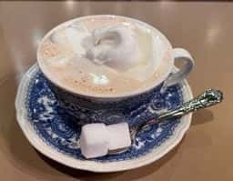 六曜社珈琲店 一階店