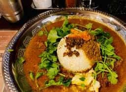 ネパール料理店 月と太陽