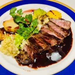 ガストロノミーア サバニー