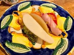 ダニエルズモンド