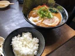 麺家 神明 大府半月店