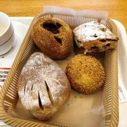 VIE DE FRANCE 青砥店