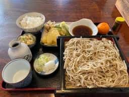 藤の家