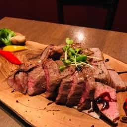 肉とワイン ウチビト