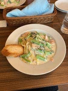 イタリアン&シーフードレストランバー パラディソ