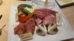YAKINIKU BISTRO 石鎚