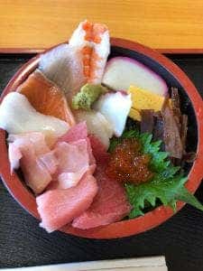 ご馳走Dokoroかねはち