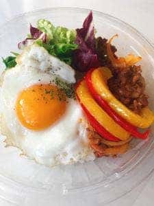 share cafe 分館