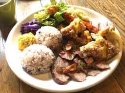 LOCOS KITCHEN BRICK HOUSE