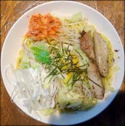 かうまる