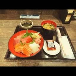 魚魚彩 イオンスタイルumie店