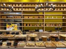 バオバブの木 平和堂石山店