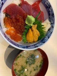 うおがし丼 かんの