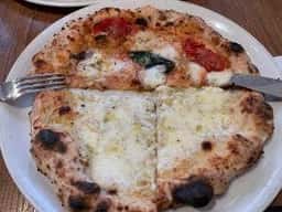 FREY'S Famous Pizzeria